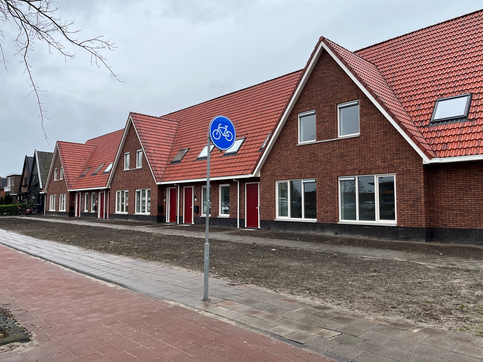 Afbeelding /Website/afbeeldingen/project/Stationsweg/Stationsweg Drachten 2 - voorkant.jpg